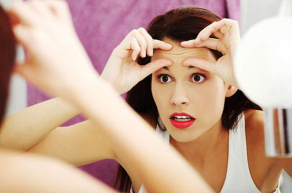  The 7 causes of wrinkles on forehead
